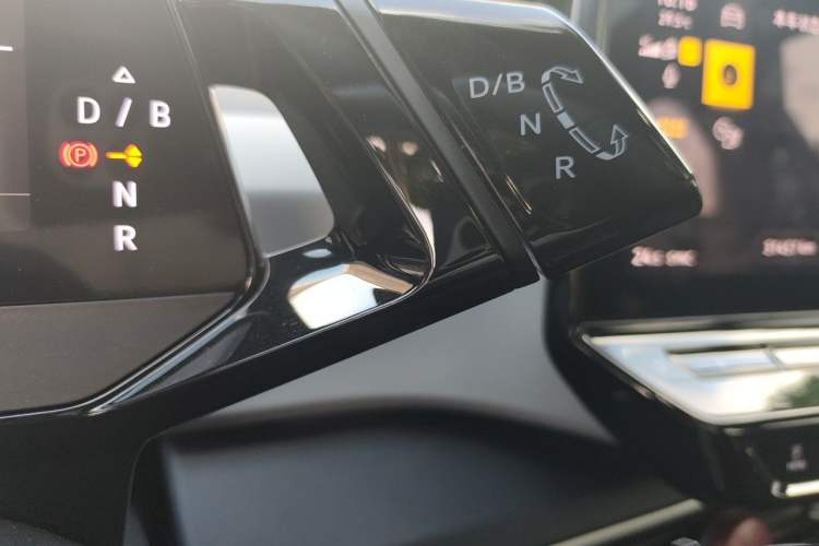 Used Volkswagen ID.3 2023 Pure Smart Edition Gear Lever