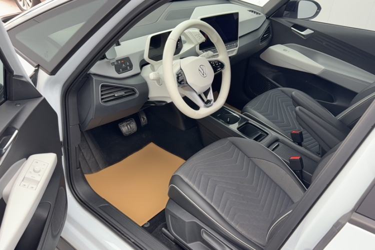 Used Volkswagen ID.3 2023 Pure Smart Edition Interior 10