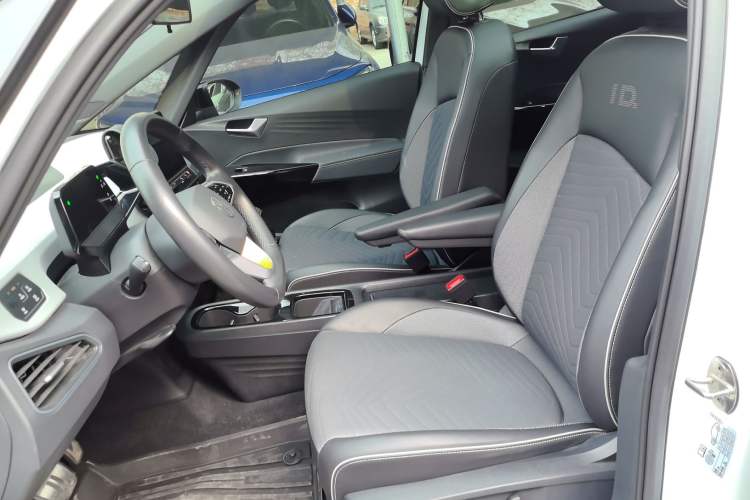 Used Volkswagen ID.3 2023 Upgraded Model Pure Intelligent Enjoyment Version Left Front Seat