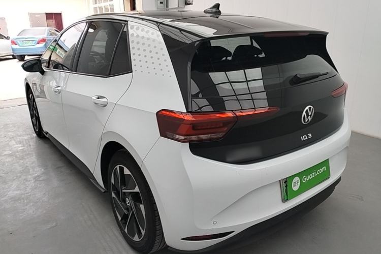 Used Volkswagen ID.3 2023 Pure Smart Edition Rear Left 45 Deg