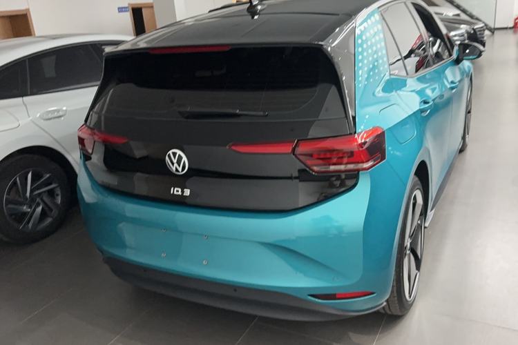 Used Volkswagen ID.3 2023 Upgraded Model Pure Intelligent Enjoyment Version Exterior 4