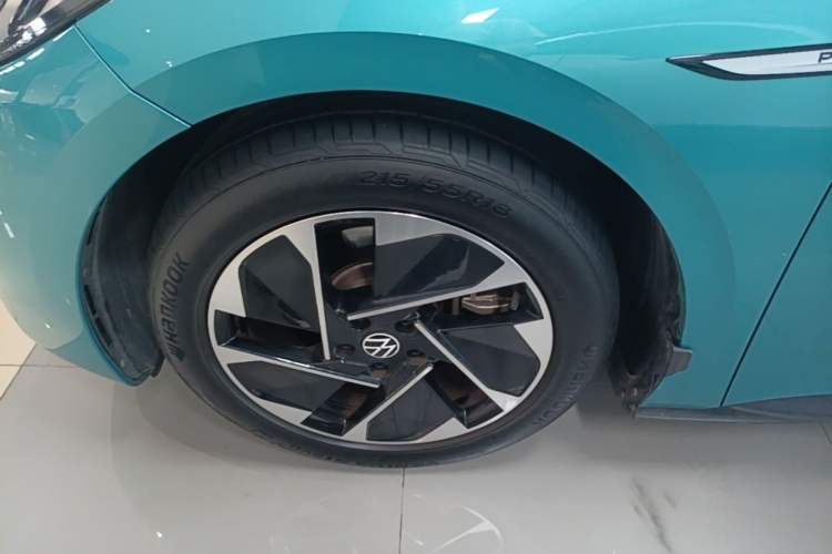 Used Volkswagen ID.3 2023 Upgraded Model Pure Intelligent Enjoyment Version Left Front Wheel Hub