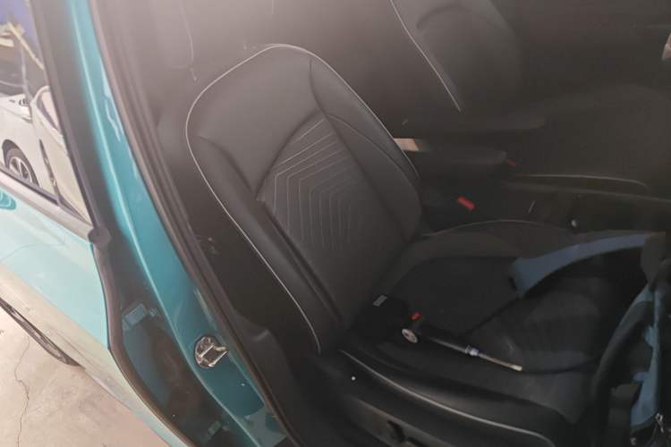 Used Volkswagen ID.3 2023 Pure Smart Edition Right Front Seat