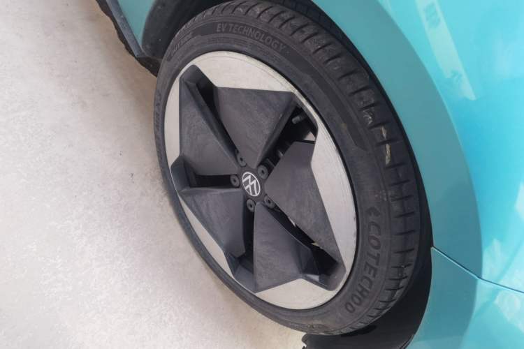 Used Volkswagen ID.3 2023 Upgraded Version Smart Intelligence Edition Right Front Wheel Hub