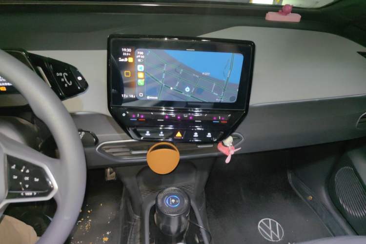 Used Volkswagen ID.3 2023 Pure Smart Edition Audio And AC Panel