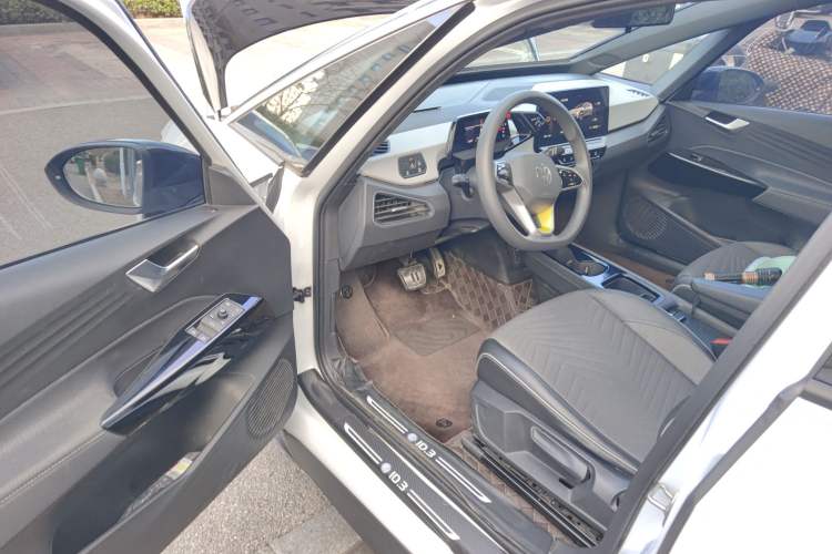 Used Volkswagen ID.3 2023 Pure Smart Edition Driver Seat