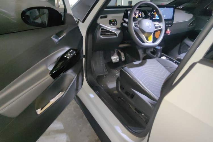 Used Volkswagen ID.3 2023 Pure Smart Edition Driver Seat