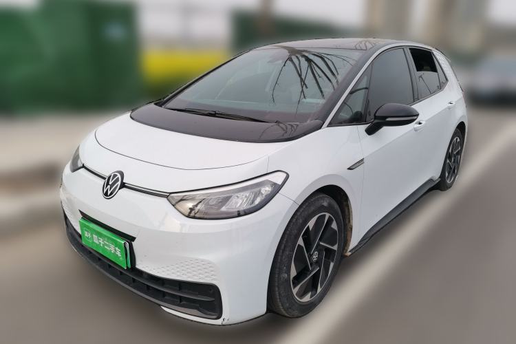 Used Volkswagen ID.3 2023 Pure Smart Edition Front Left 45 Deg