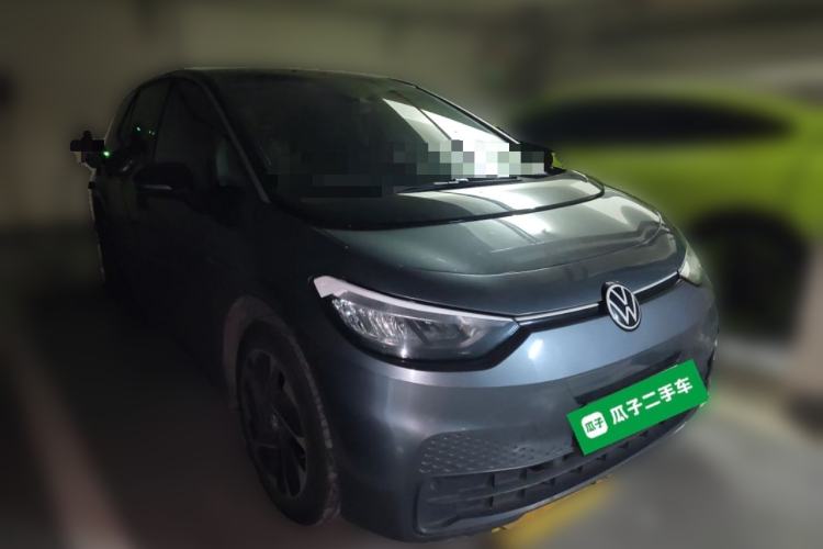 Used Volkswagen ID.3 2023 Upgraded Model Pure Intelligent Enjoyment Version Front Right 45 Deg