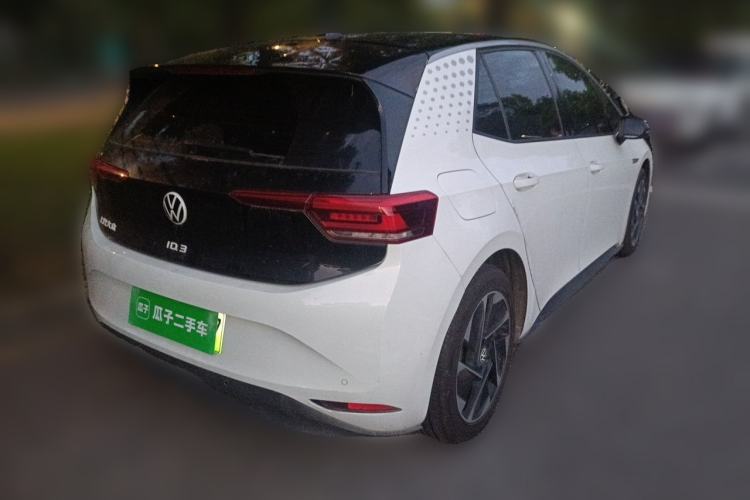 Used Volkswagen ID.3 2023 Upgraded Model Pure Intelligent Enjoyment Version Rear Right 45 Deg