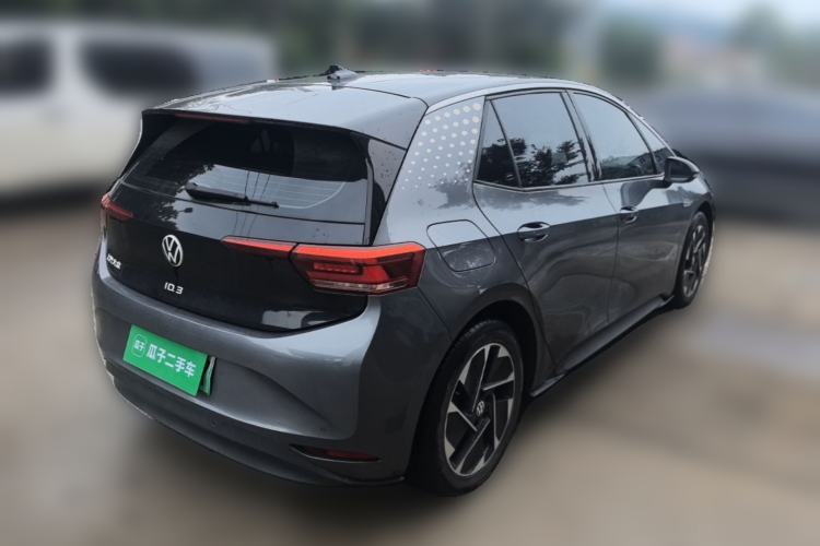 Used Volkswagen ID.3 2023 Pure Smart Edition Rear Right 45 Deg