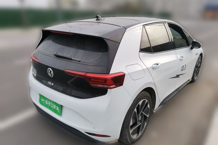 Used Volkswagen ID.3 2023 Pure Smart Edition Rear Right 45 Deg