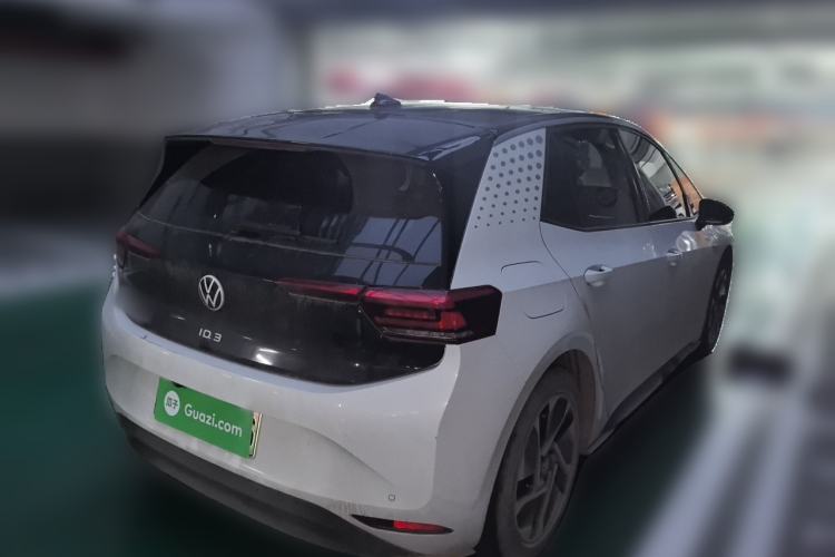 Used Volkswagen ID.3 2023 Pure Smart Edition Rear Right 45 Deg