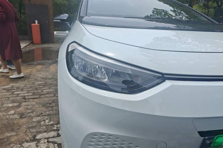 Used Volkswagen ID.3 2023 Pure Smart Edition Right Front Headlight