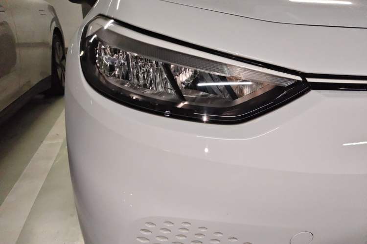 Used Volkswagen ID.3 2023 Upgraded Model Pure Intelligent Enjoyment Version Right Front Headlight