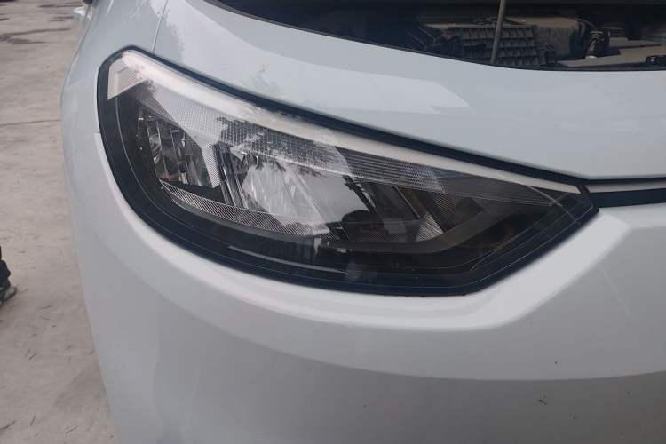 Used Volkswagen ID.3 2023 Upgraded Model Pure Intelligent Enjoyment Version Right Front Headlight