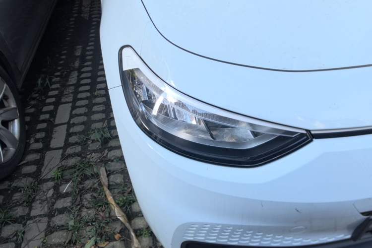 Used Volkswagen ID.3 2023 Upgraded Model Pure Intelligent Enjoyment Version Right Front Headlight