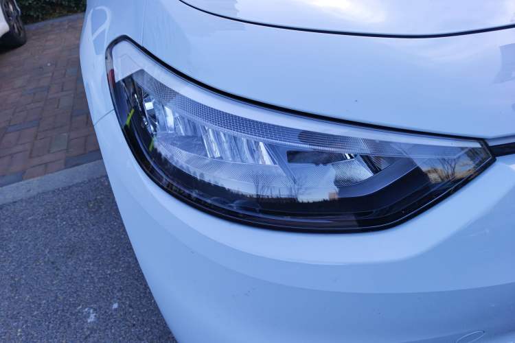 Used Volkswagen ID.3 2023 Pure Smart Edition Right Front Headlight