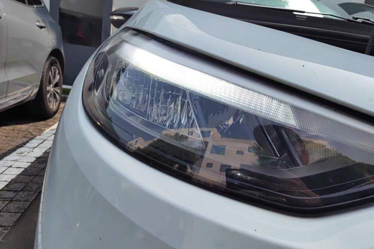 Used Volkswagen ID.3 2023 Upgraded Model Pure Intelligent Enjoyment Version Right Front Headlight