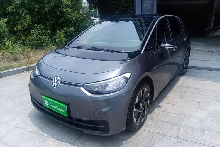 Used Volkswagen ID.3 2023 Upgraded Model Pure Intelligent Enjoyment Version Guazi used car, China used car export, Used car for sale, Used  cars, Cheapest cars for sale