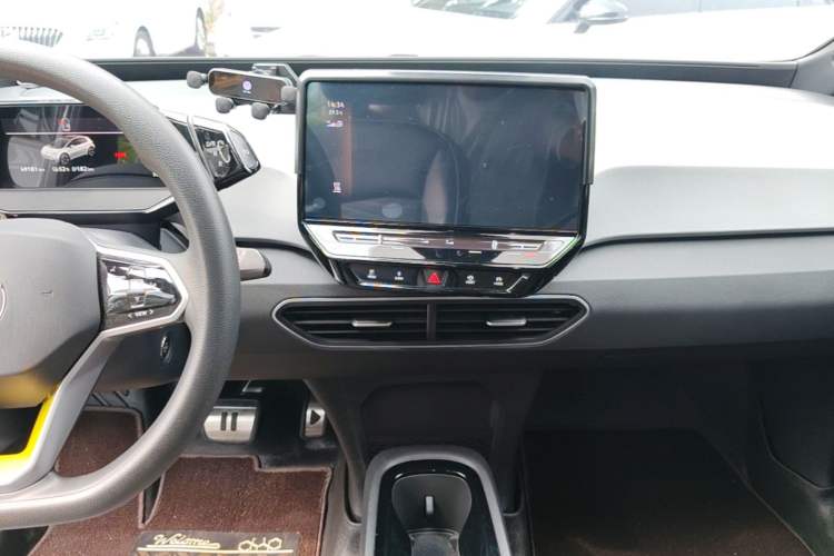Used Volkswagen ID.3 2023 Upgraded Model Pure Intelligent Enjoyment Version Audio And AC Panel