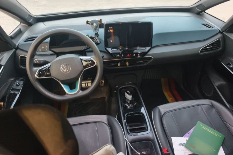 Used Volkswagen ID.3 2023 Pure Smart Edition Center Console