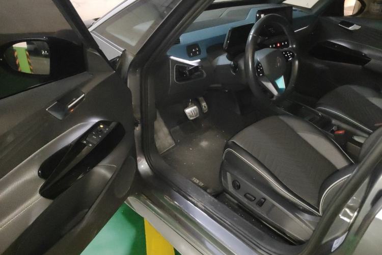 Used Volkswagen ID.3 2023 Pure Smart Edition Driver Seat