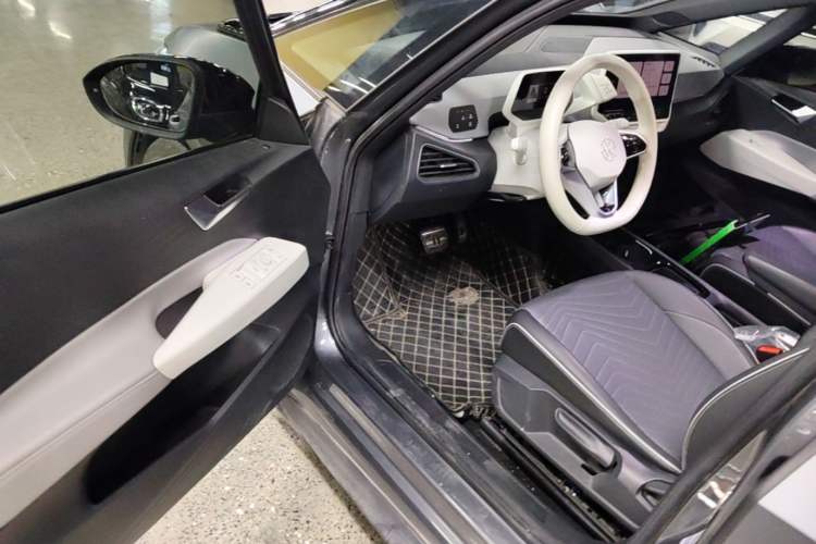 Used Volkswagen ID.3 2023 Upgraded Model Pure Intelligent Enjoyment Version Driver Seat