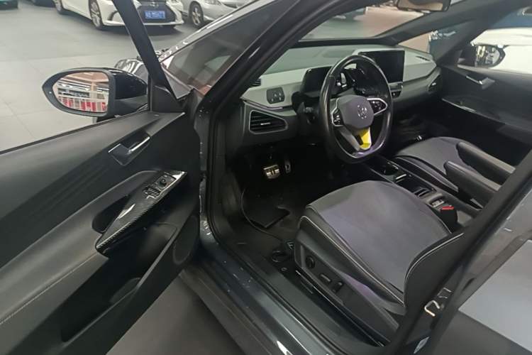 Used Volkswagen ID.3 2023 Pure Smart Edition Driver Seat