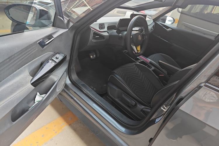 Used Volkswagen ID.3 2023 Upgraded Model Pure Intelligent Enjoyment Version Driver Seat