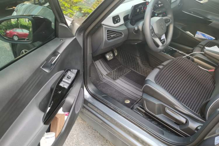 Used Volkswagen ID.3 2023 Pure Smart Edition Driver Seat