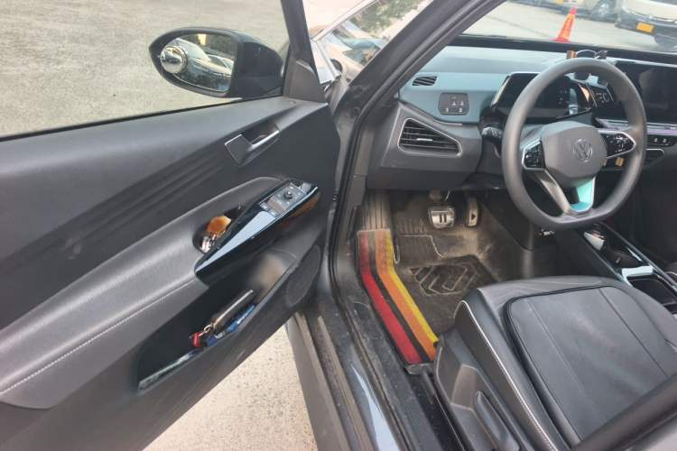 Used Volkswagen ID.3 2023 Pure Smart Edition Driver Seat