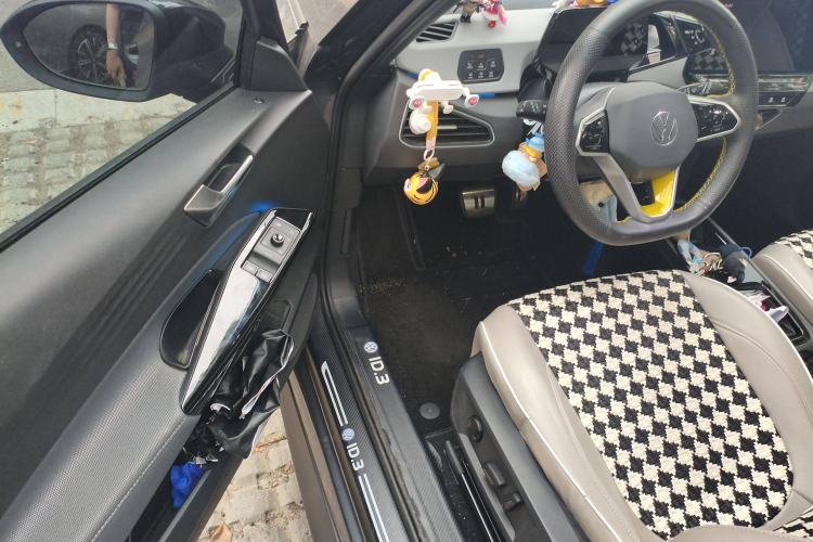 Used Volkswagen ID.3 2023 Pure Smart Edition Driver Seat