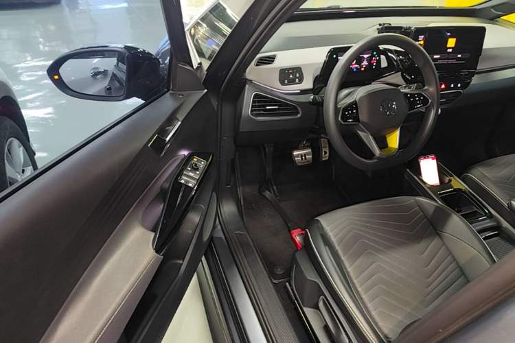 Used Volkswagen ID.3 2023 Pure Smart Edition Driver Seat