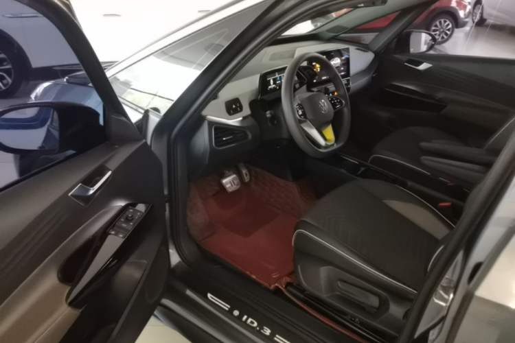 Used Volkswagen ID.3 2023 Pure Smart Edition Driver Seat