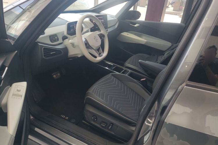 Used Volkswagen ID.3 2023 Upgraded Model Pure Intelligent Enjoyment Version Driver Seat