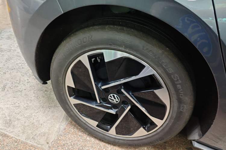 Used Volkswagen ID.3 2023 Upgraded Model Pure Intelligent Enjoyment Version Exterior 3