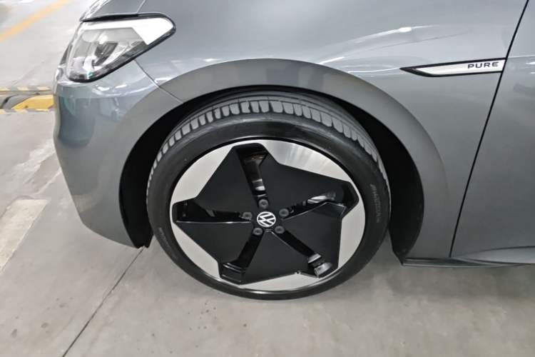 Used Volkswagen ID.3 2023 Pure Smart Edition Exterior 4