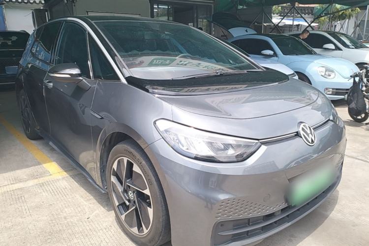 Used Volkswagen ID.3 2023 Upgraded Model Pure Intelligent Enjoyment Version Front Right 45 Deg