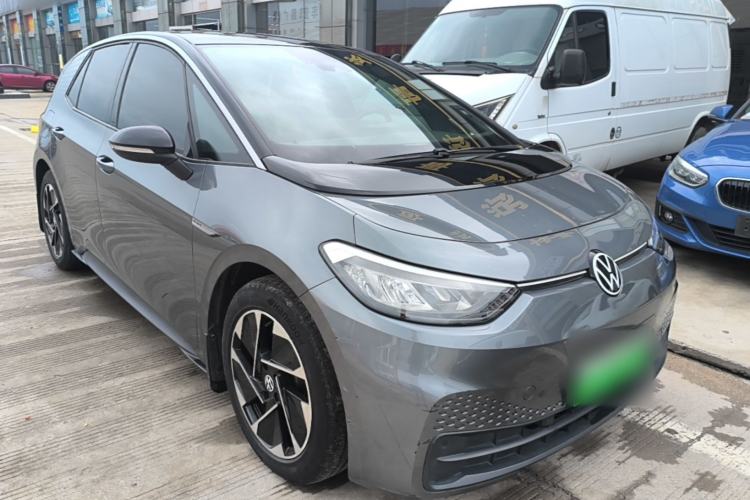 Used Volkswagen ID.3 2023 Upgraded Model Pure Intelligent Enjoyment Version Front Right 45 Deg