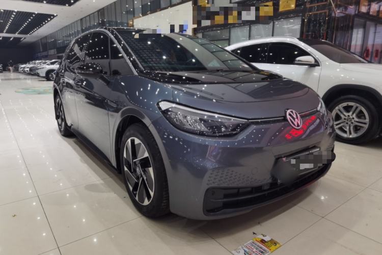 Used Volkswagen ID.3 2023 Upgraded Model Pure Intelligent Enjoyment Version Front Right 45 Deg