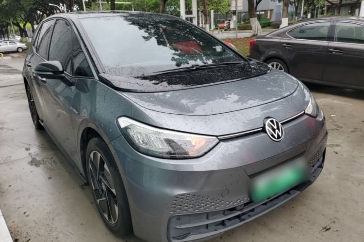 Used Volkswagen ID.3 2023 Upgraded Model Pure Intelligent Enjoyment Version Front Right 45 Deg