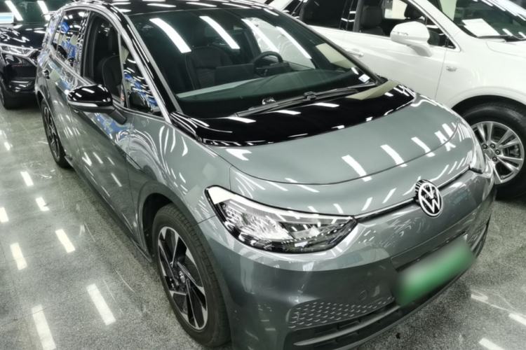 Used Volkswagen ID.3 2023 Upgraded Model Pure Intelligent Enjoyment Version Front Right 45 Deg
