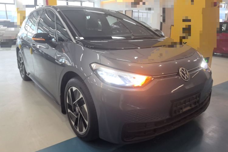 Used Volkswagen ID.3 2023 Upgraded Model Pure Intelligent Enjoyment Version Front Right 45 Deg
