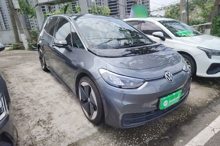Used Volkswagen ID.3 2023 Upgraded Model Pure Intelligent Enjoyment Version Front Right 45 Deg