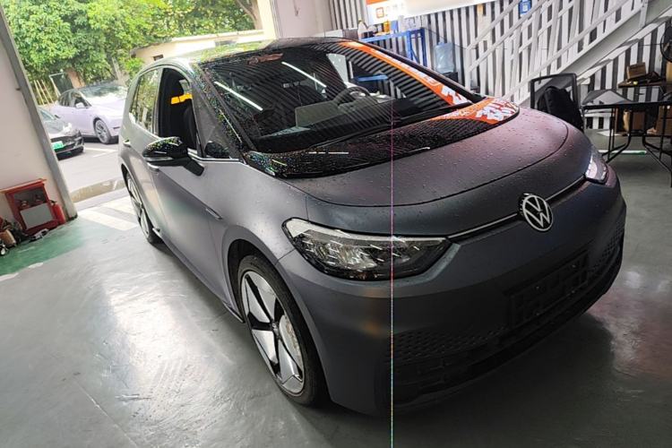 Used Volkswagen ID.3 2023 Upgraded Model Pure Intelligent Enjoyment Version Front Right 45 Deg