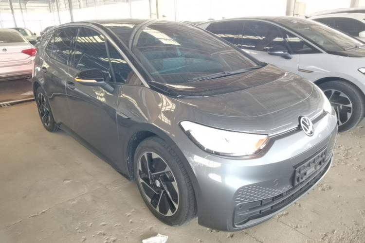 Used Volkswagen ID.3 2023 Upgraded Model Pure Intelligent Enjoyment Version Front Right 45 Deg
