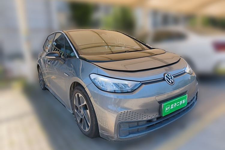 Used Volkswagen ID.3 2023 Upgraded Model Pure Intelligent Enjoyment Version Front Right 45 Deg