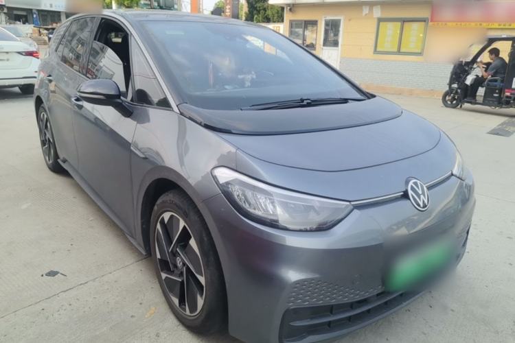 Used Volkswagen ID.3 2023 Upgraded Model Pure Intelligent Enjoyment Version Front Right 45 Deg