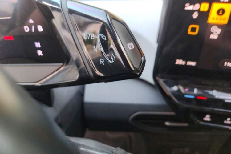 Used Volkswagen ID.3 2023 Pure Smart Edition Gear Lever